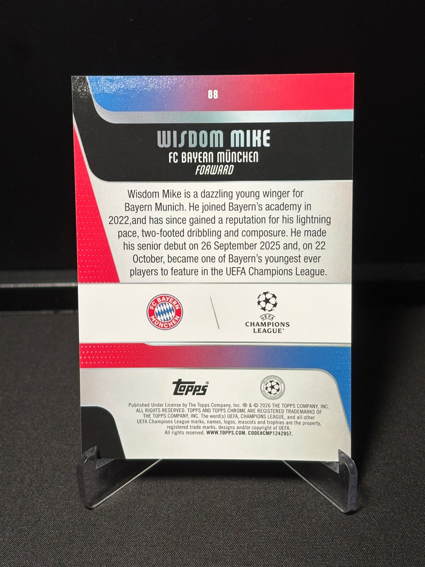Wisdom Mike RC Topps Chrome UCC 2026 "Purple Lava 34/75" Bayern Munich