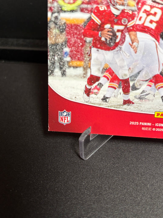 Panini Patrick Mahomes ICON Collection 2025 "Red Parallèle" Highlights #15