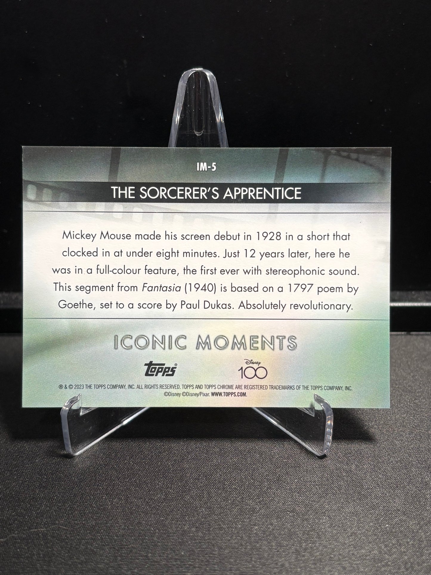 The Sorcerer’s Apprentice – Iconic Moments IM-5 – 2023 Topps Chrome Disney 100