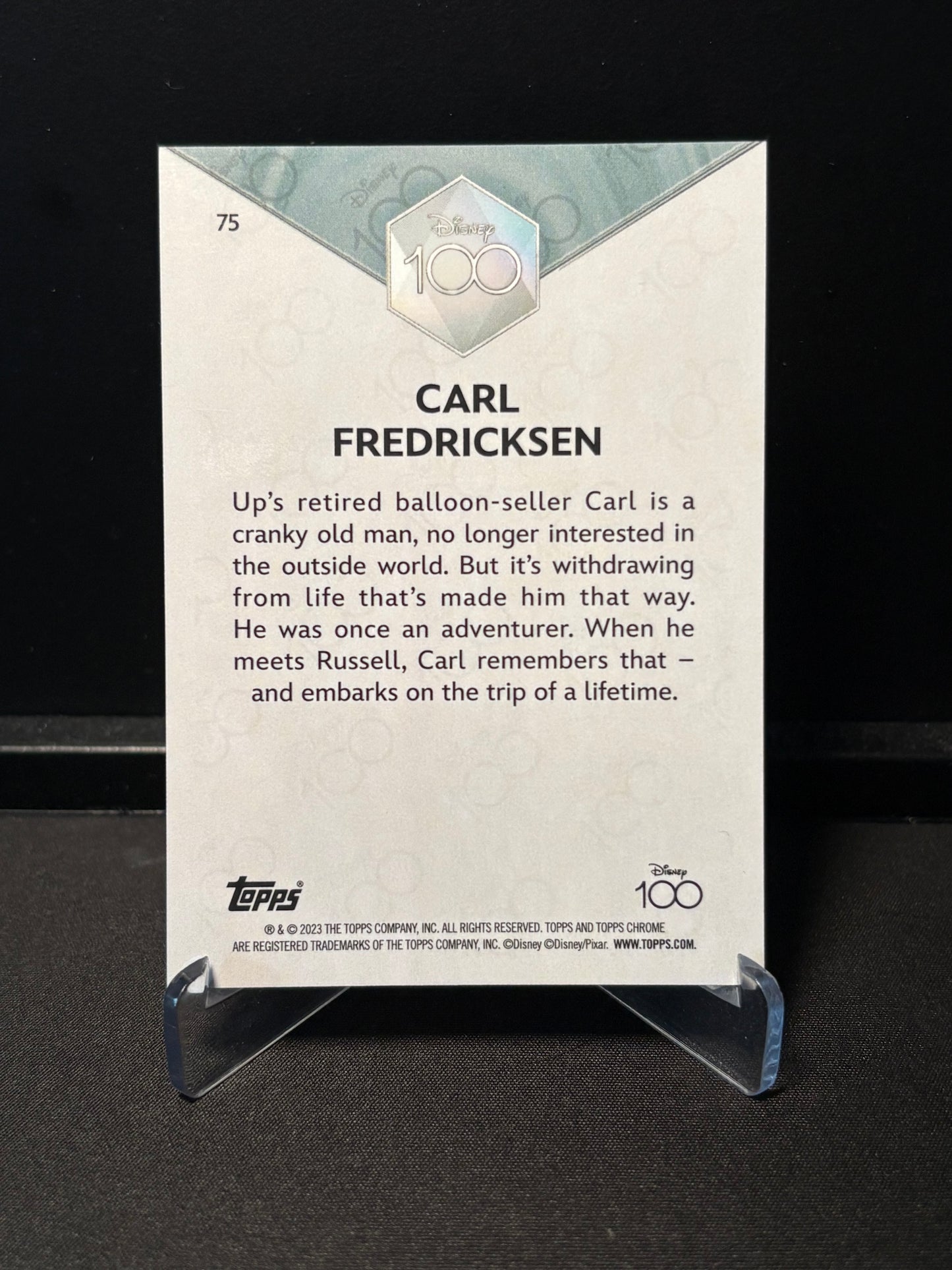 Topps Chrome Disney 100 – Carl Fredricksen #75 | Carte Base
