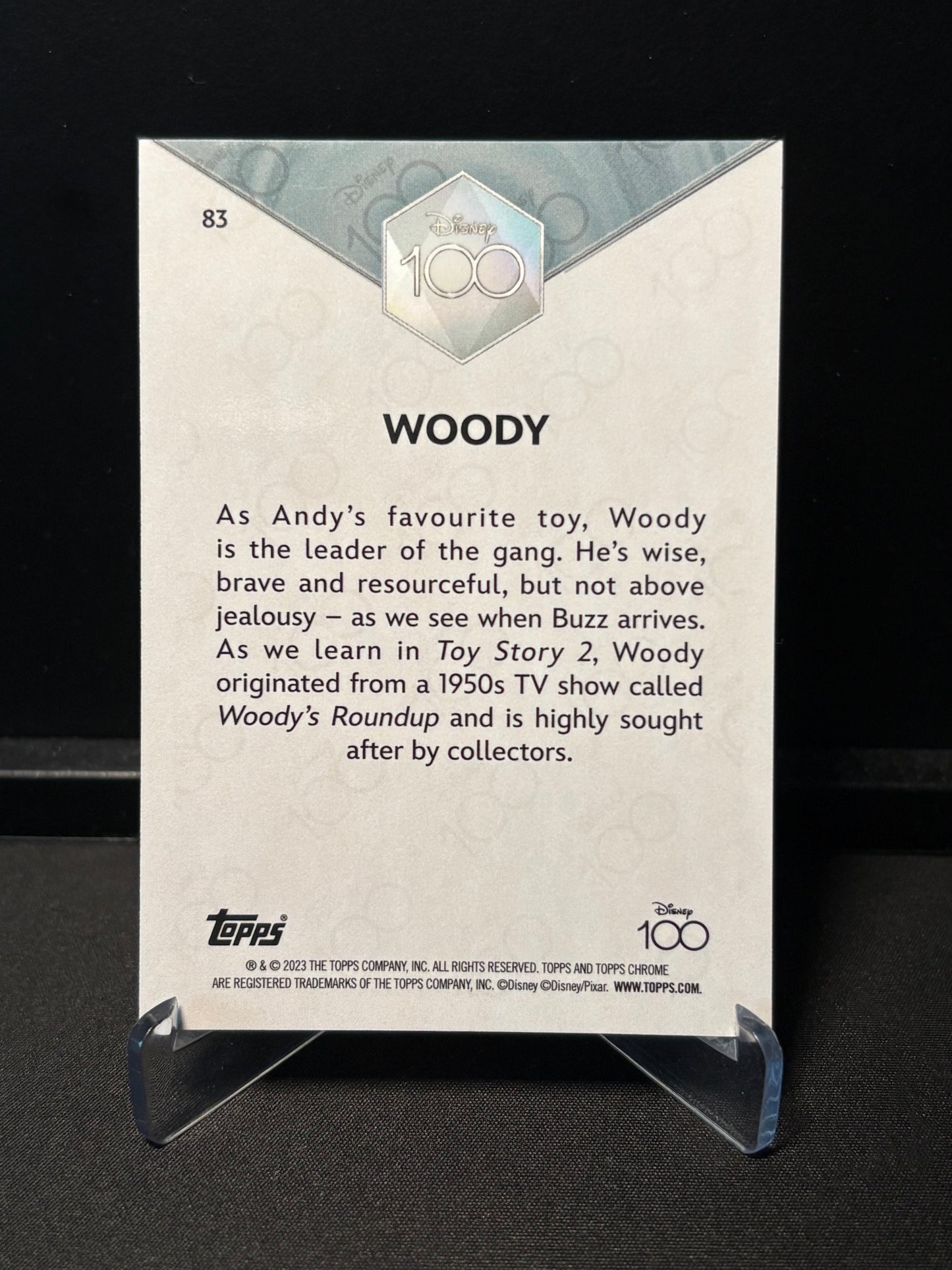 Topps Chrome Disney 100 – Woody #83 | Carte Base