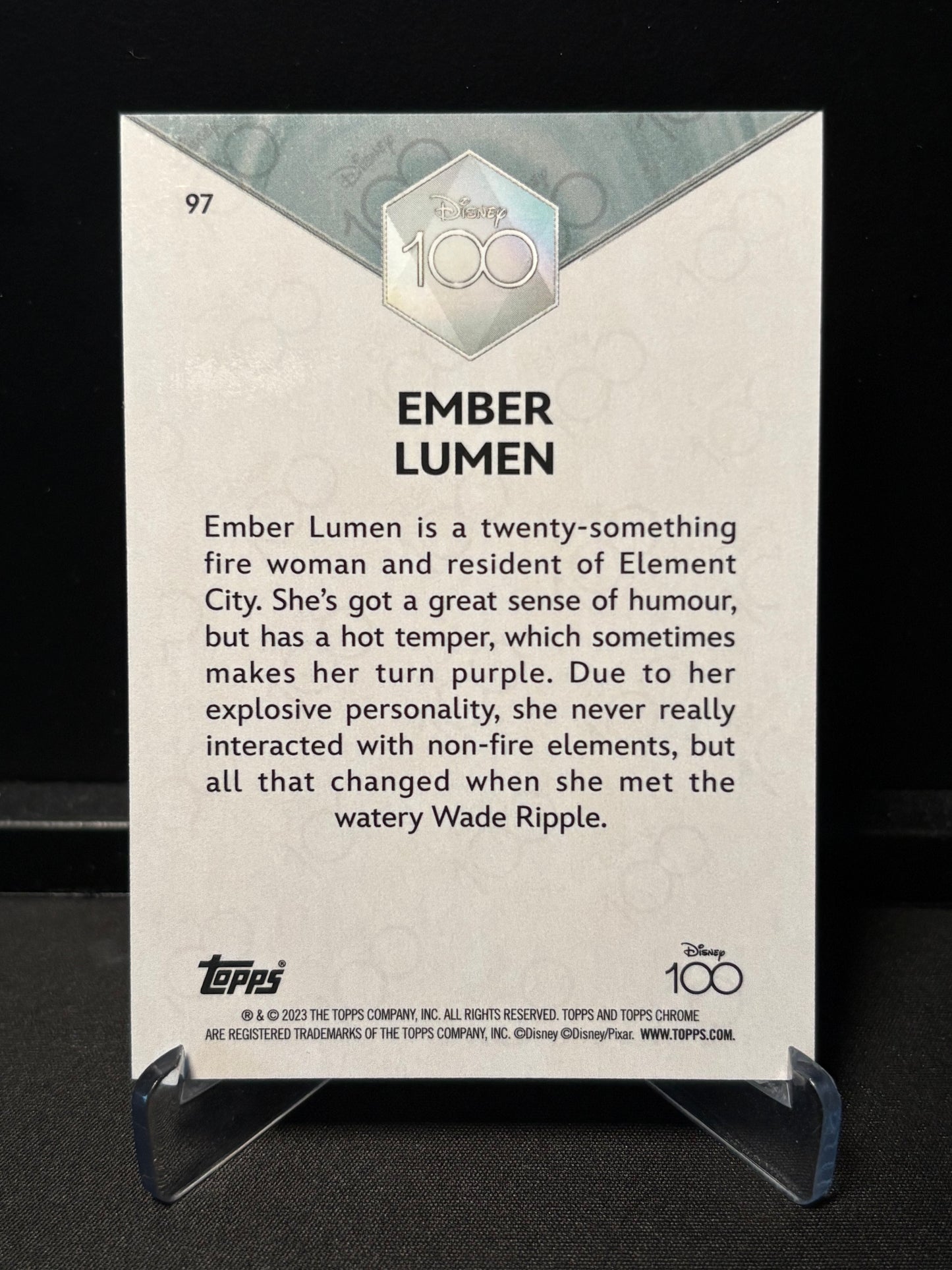 Topps Chrome Disney 100 – Ember Lumen #97 | Carte Base