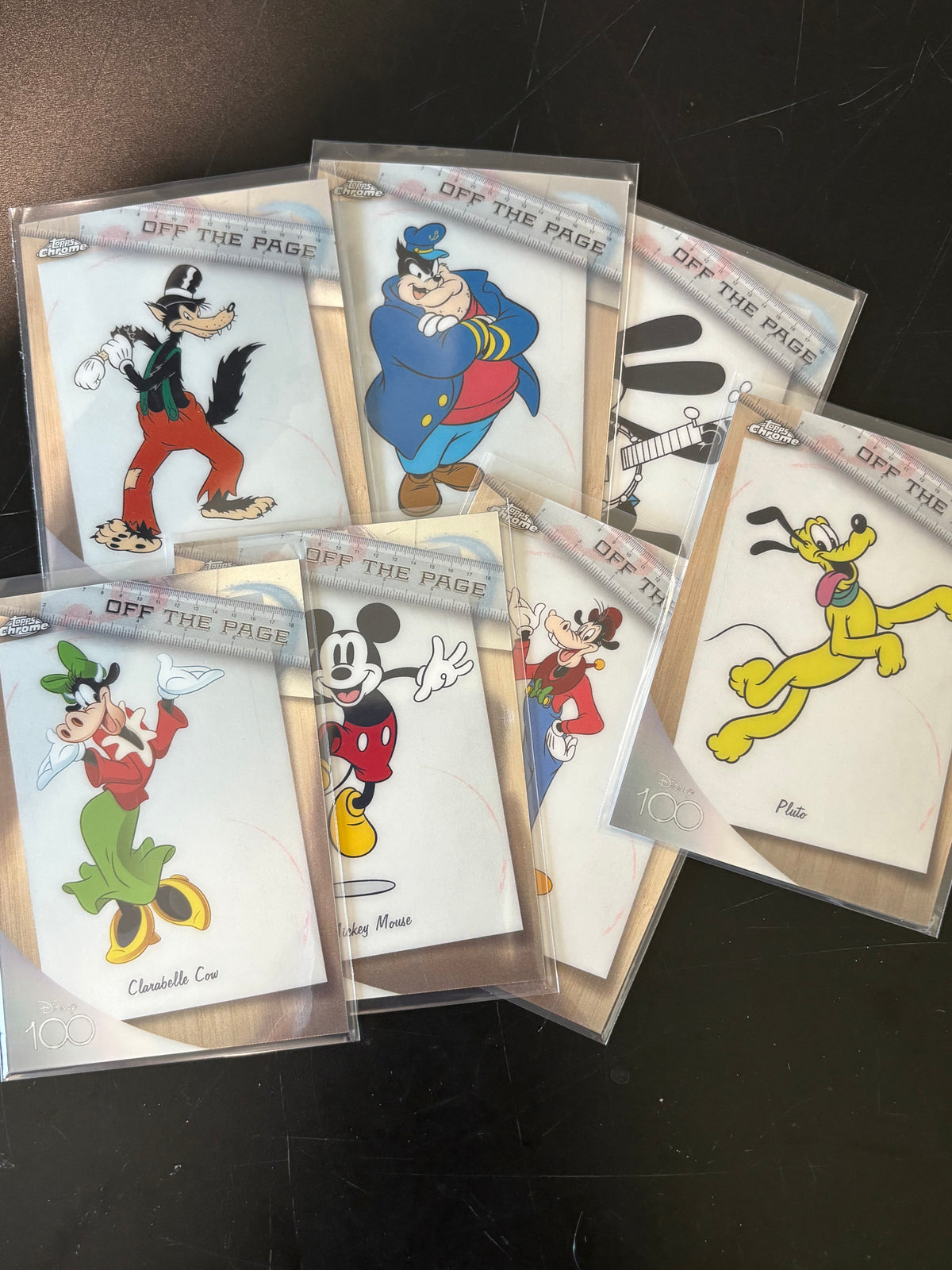 Topps Chrome Disney 100 – Off The Page | Set 7/10 cartes