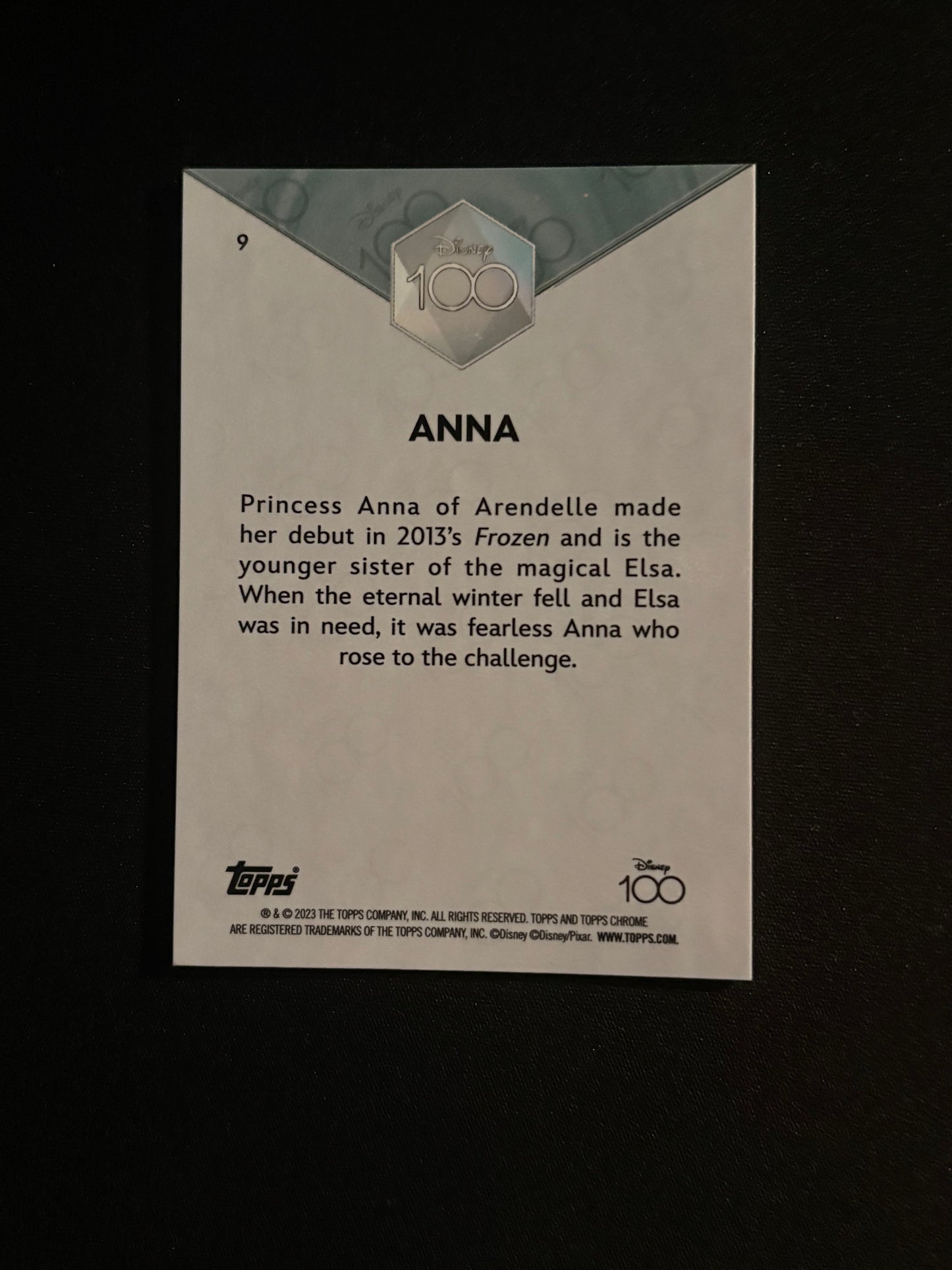 Topps Chrome Disney 100 2023 – Anna #9 | Carte Base