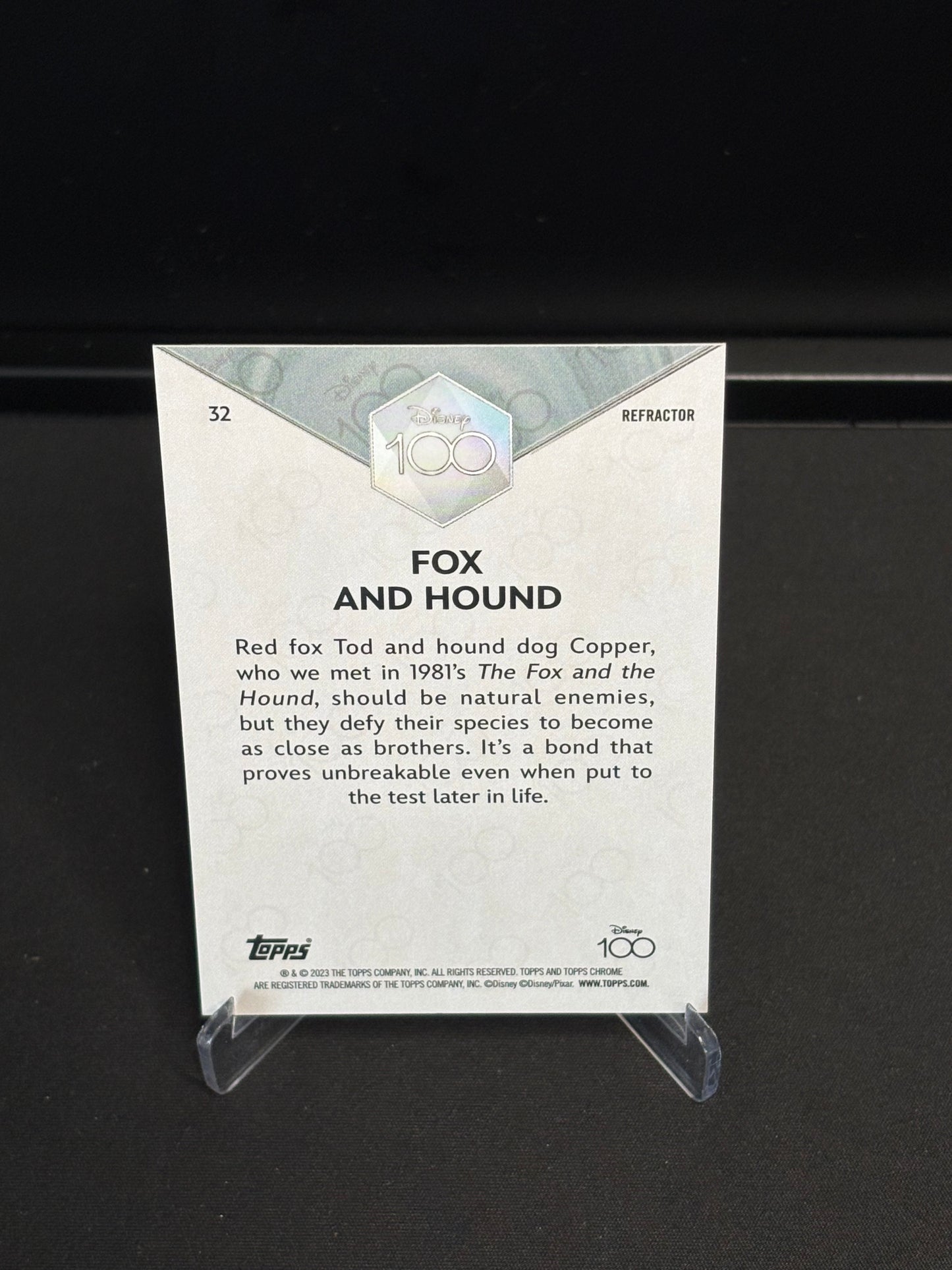 Topps Chrome Disney 100 "Refractor" Fox and Hound #32