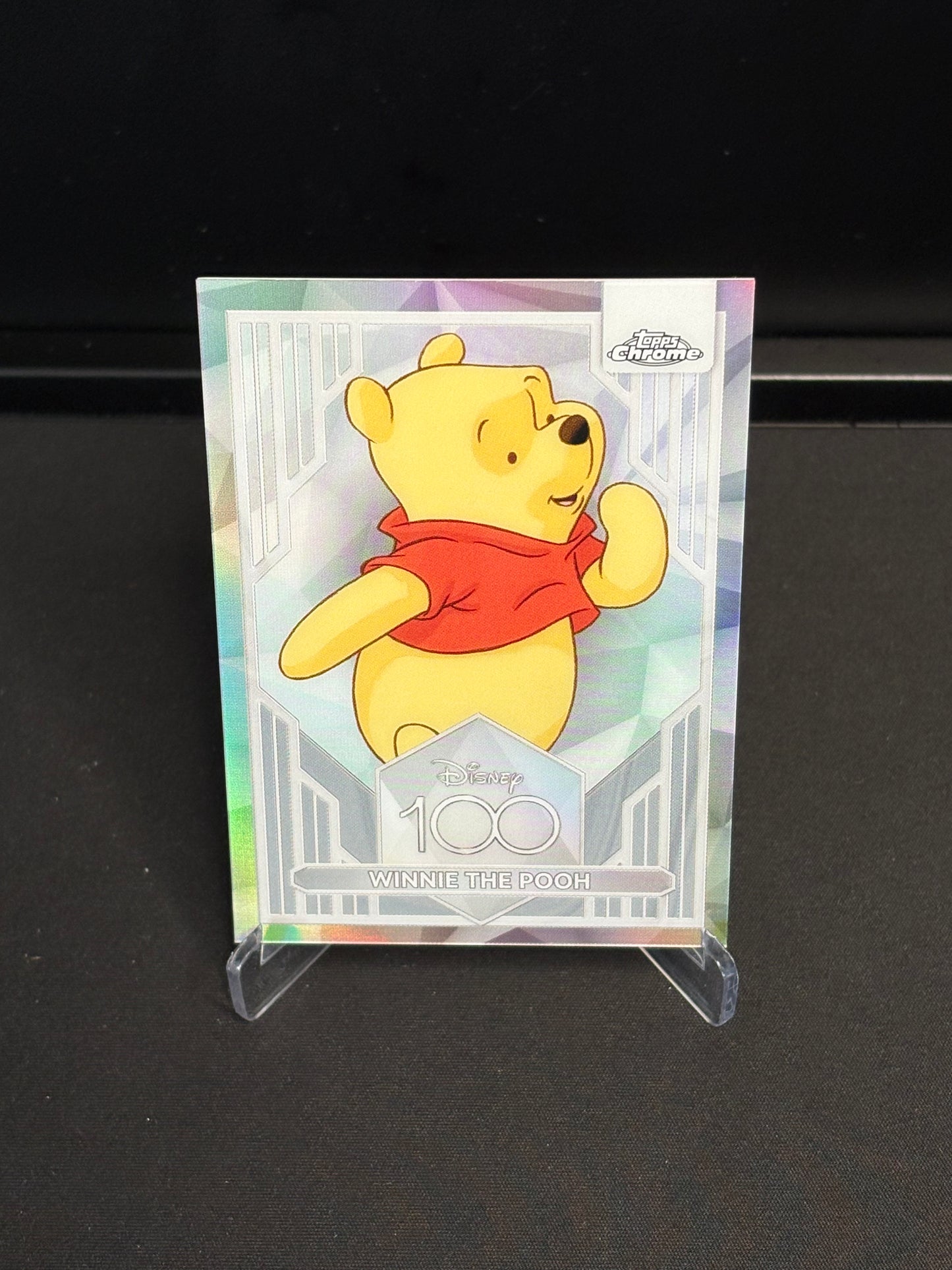 Topps Chrome Disney 100 "Refractor" Winnie the Pooh #33