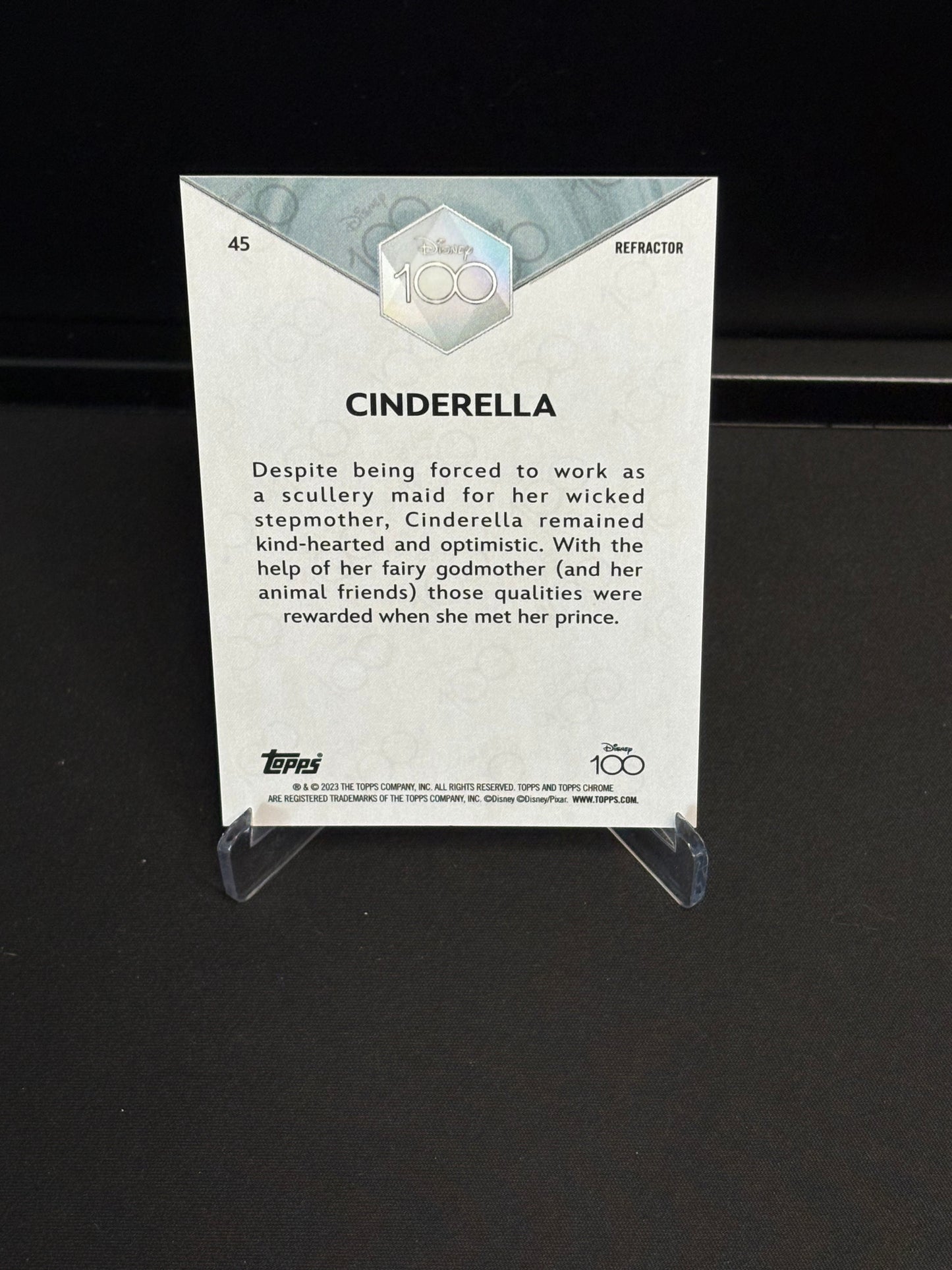 Topps Chrome Disney 100 "Refractor" Cinderella #45