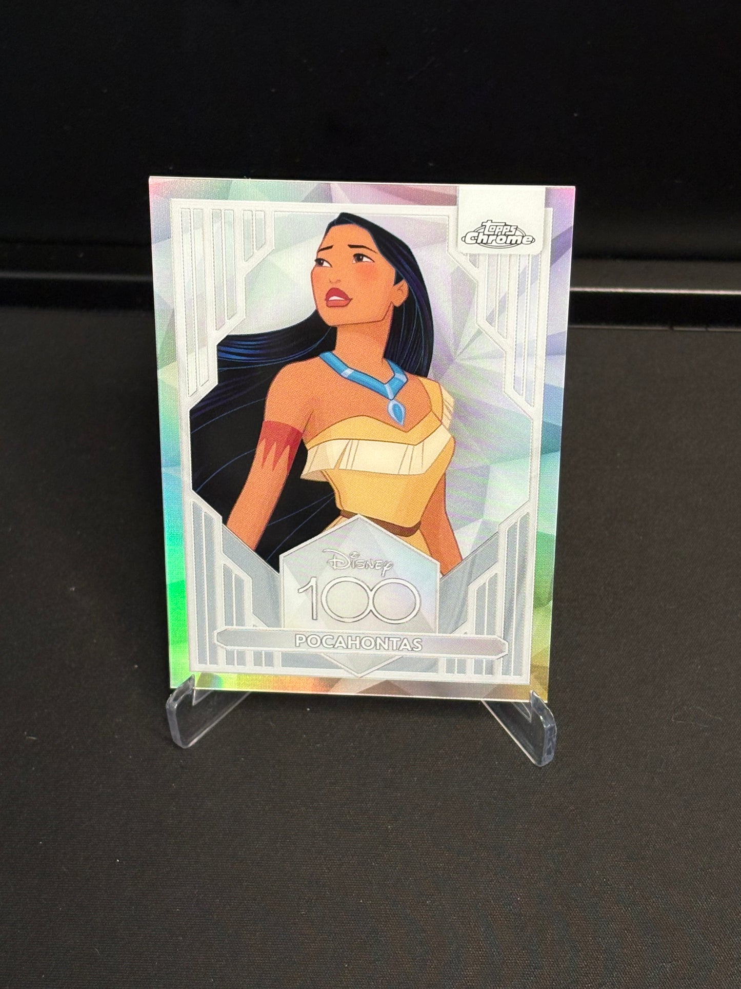 Topps Chrome Disney 100 "Refractor" Pocahontas #55