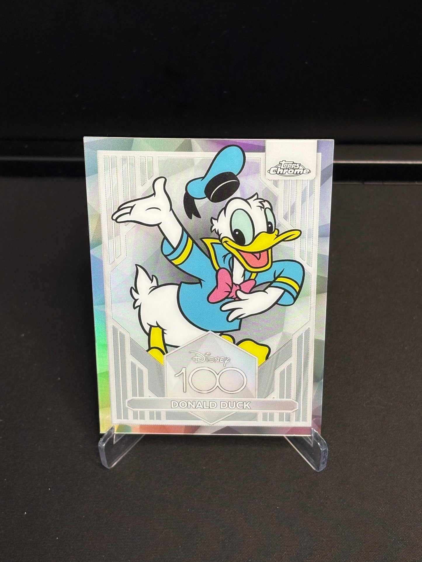 Topps Chrome Disney 100 "Refractor" Donald Duck #86