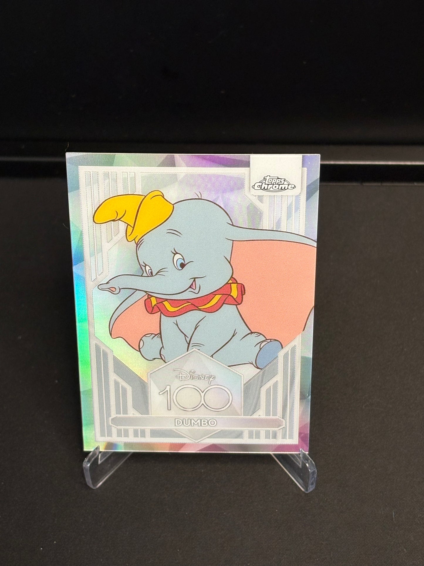 Topps Chrome Disney 100 "Refractor" Dumbo #98