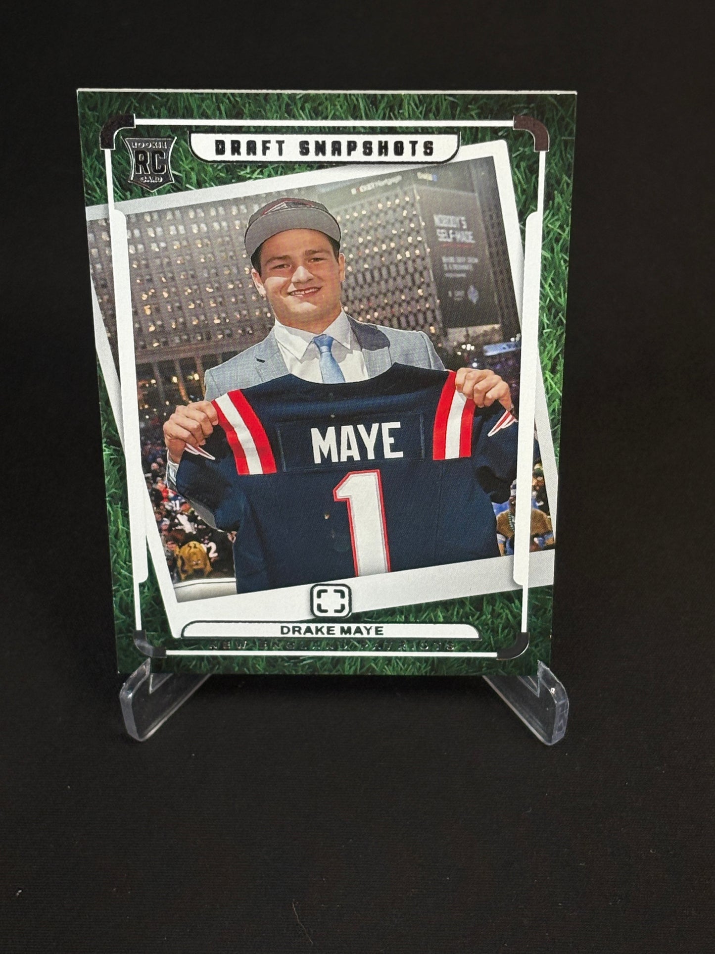 Drake Maye RC Photogenic 2024 "Draft Snapshots" New England Patriots