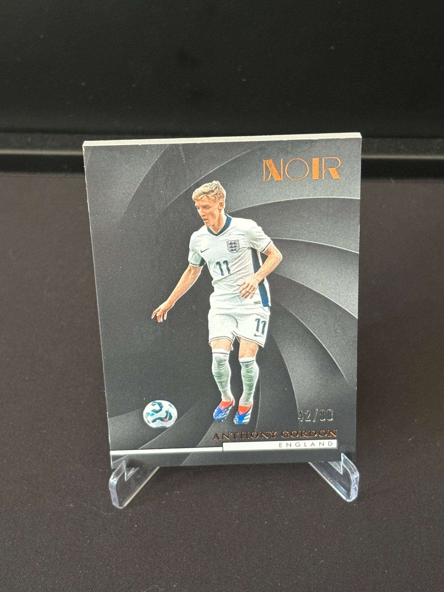 Anthony Gordon Panini Noir 24/25 "Base /80" Angleterre