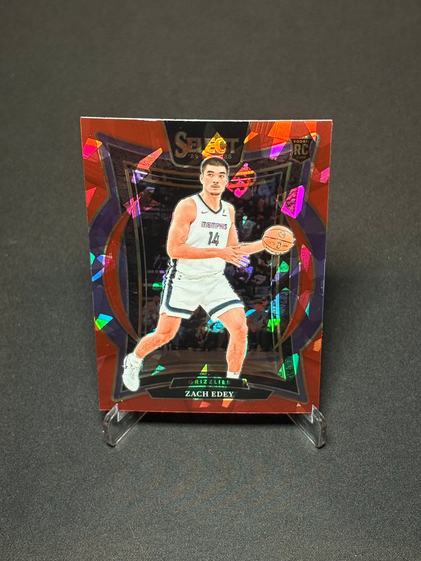 Zach Edey RC Panini Select 2024 "Red Cracked" Memphis Grizzlies