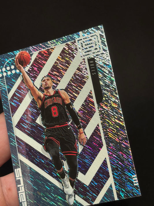 Zach Lavine Panini Status 2019-20 "Shimmer Parallel" Chicago Bulls