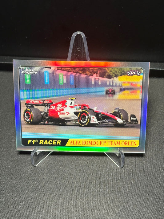 Zhou Guanyu RC Topps Chrome F1 2022 "F1 Racer"
