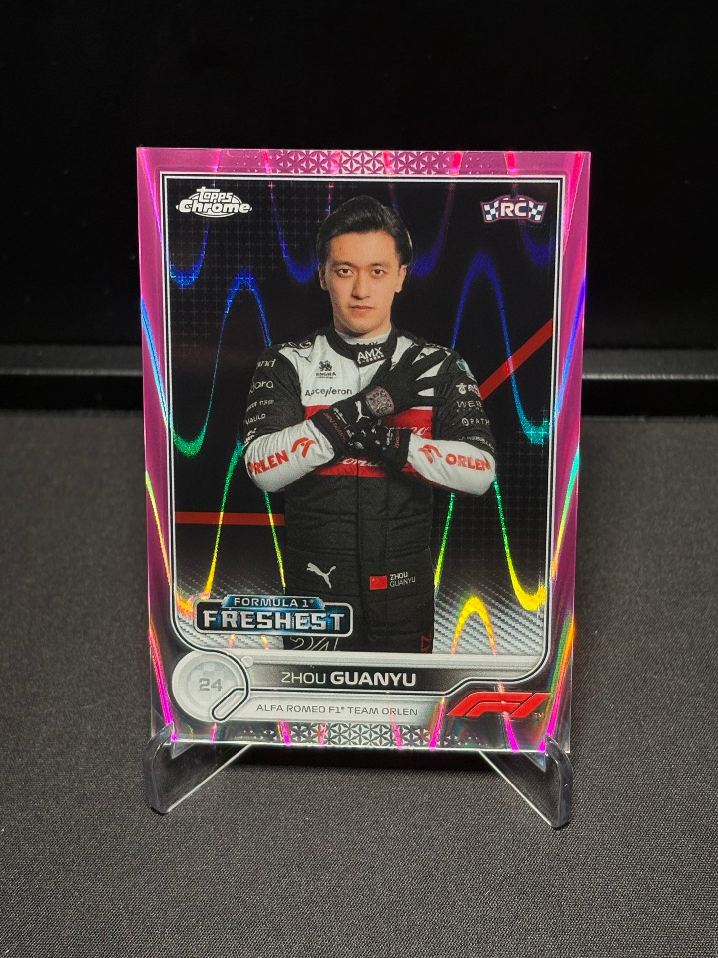 Zhou Guanyu RC Topps Chrome F1 2022 "Pink Wave /75"