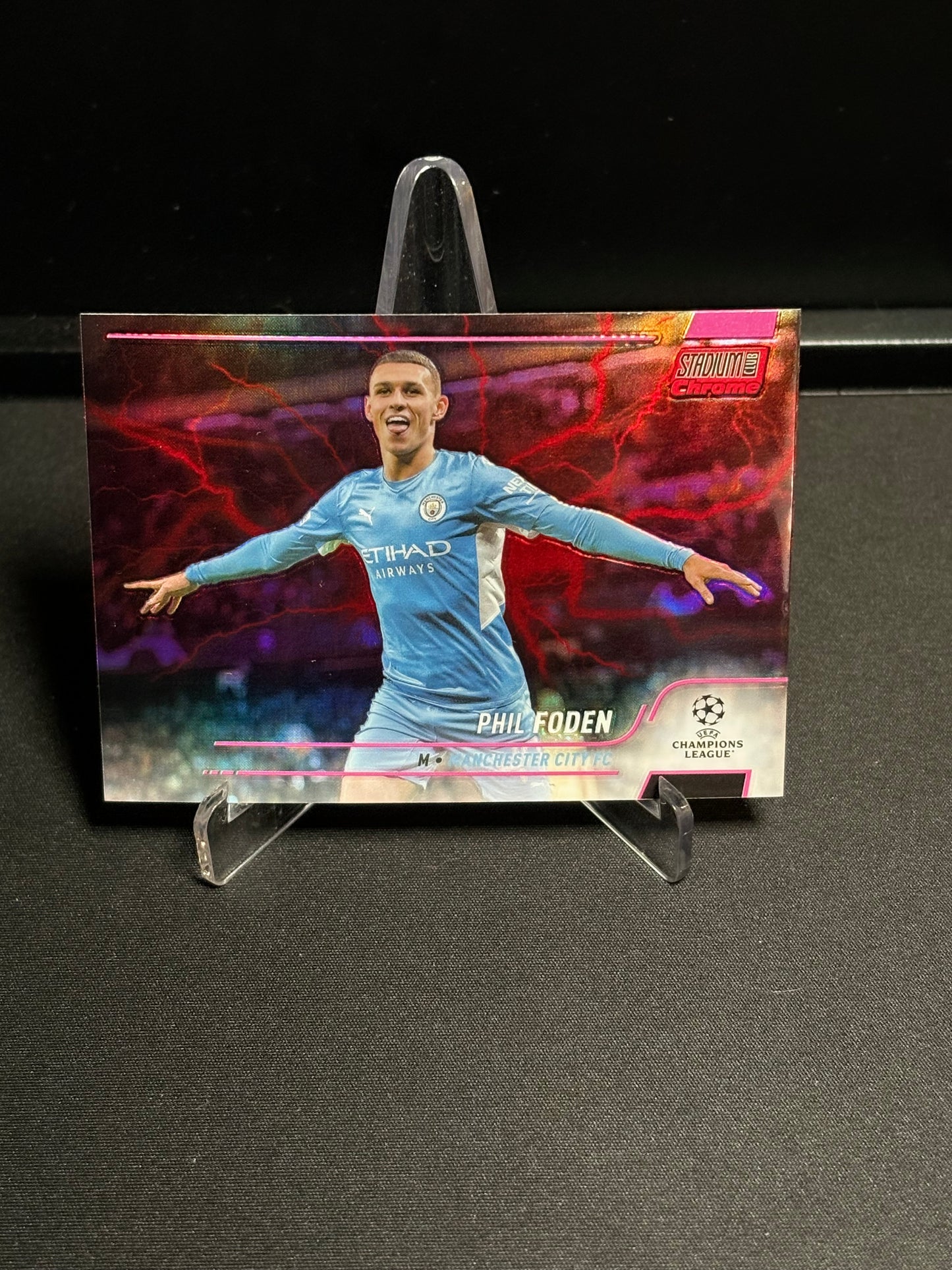 Phil Foden Topps Stadium Club 2021-22 "Pink Red Electric Charge" Manchester City