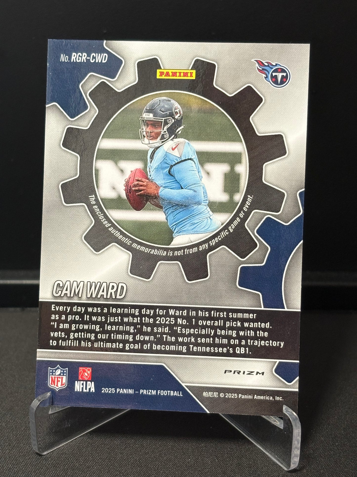 Cam Ward RC Panini Prizm 2025 "Rookie Gear Green Neon Pulsar" Tennessee Titans