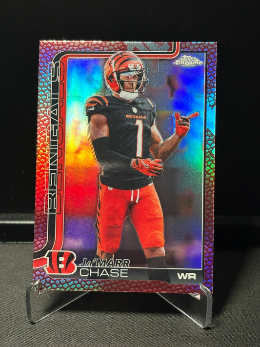 Ja'Marr Chase Topps Chrome 2026 "Leather" Cincinnati Bengals
