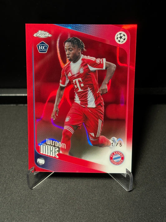 Wisdom Mike RC Topps Chrome UCC 2026 "Red Lava 1/5" Bayern Munich