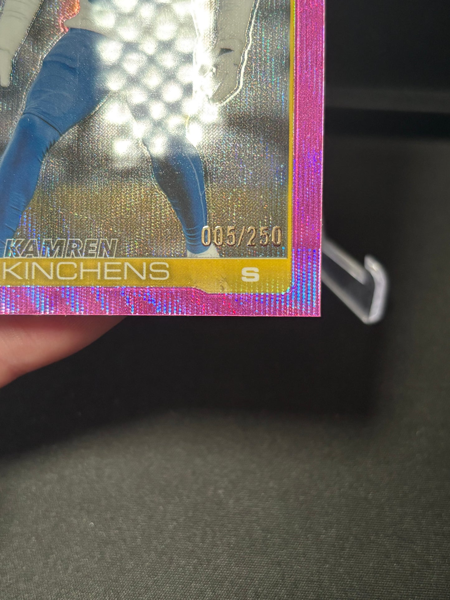 Kamren Kinchens Topps Chrome 2026 "Pink Wave /250" L.A Rams