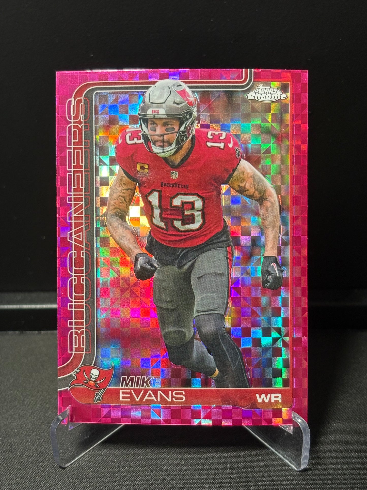 Mike Evans Topps Chrome 2026 "Pink X-Fractor" Tampa Bay Buccaneers