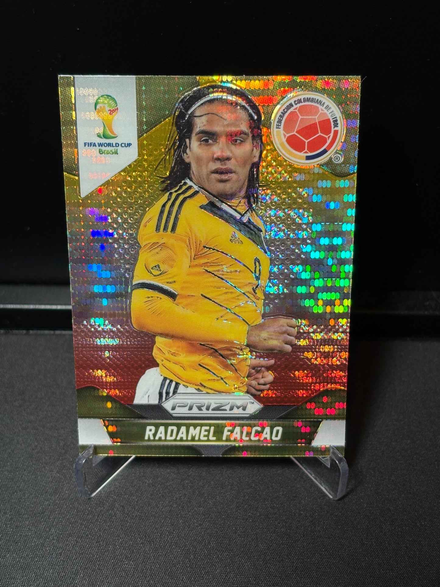 Radamel Falcao Panini Prizm World Cup 2014 "Yellow Red Pulsar" Colombie
