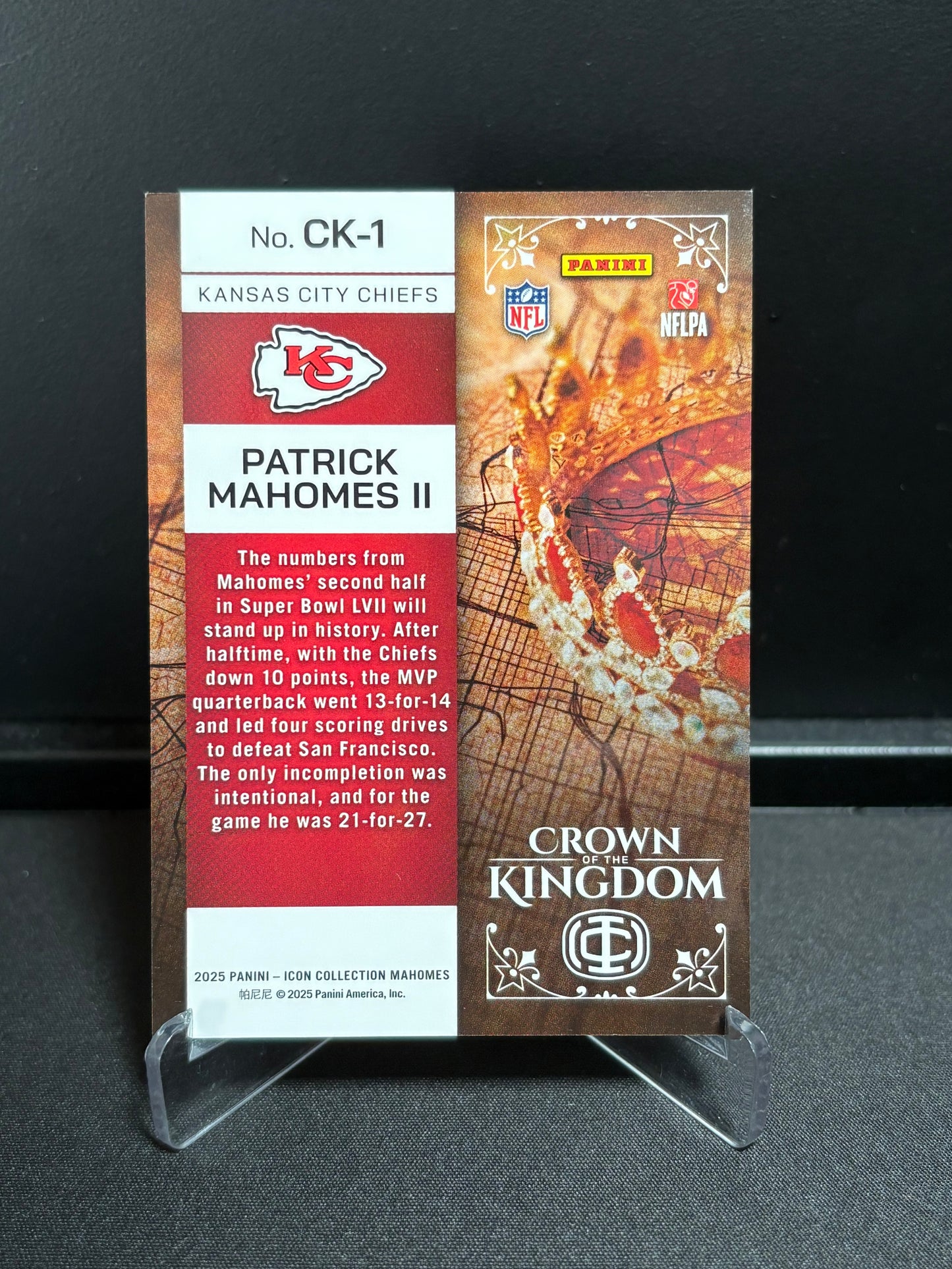 Panini Patrick Mahomes ICON Collection 2025 "Crown of the Kingdom" #1