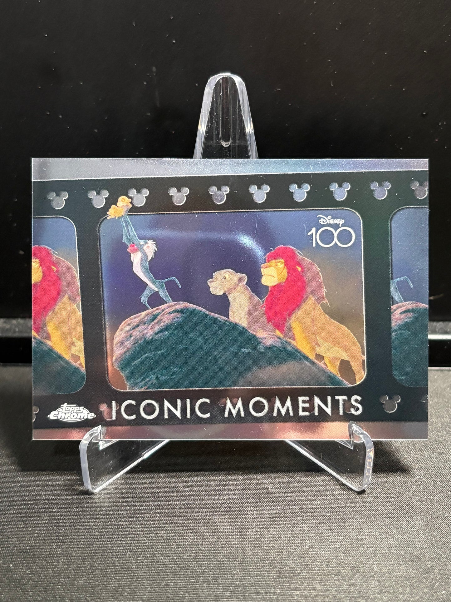 The Circle of Life – Iconic Moments IM-1 – 2023 Topps Chrome Disney 100