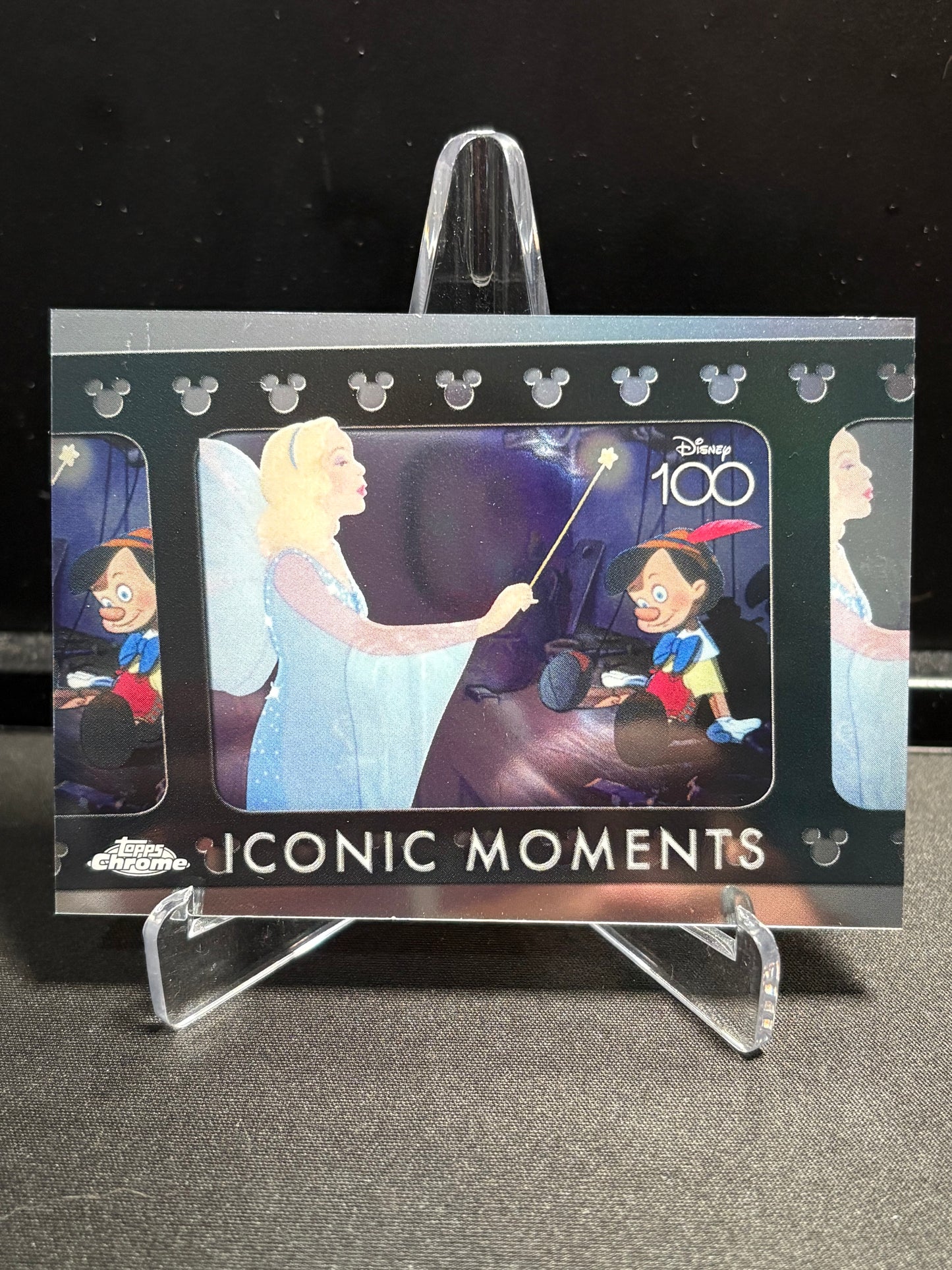 Pinocchio Topps Chrome Disney 100 2023 "Iconic Moments – I'm A Real Boy" IM-6