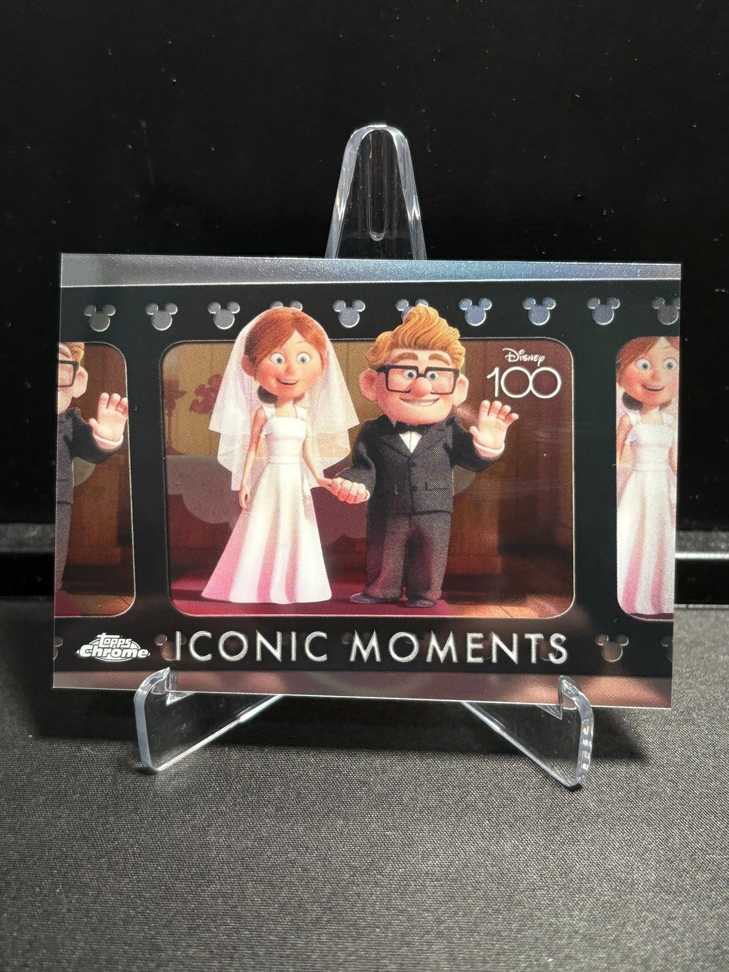 Carl & Ellie Topps Chrome Disney 100 2023 "Iconic Moments – Love Story" IM-22
