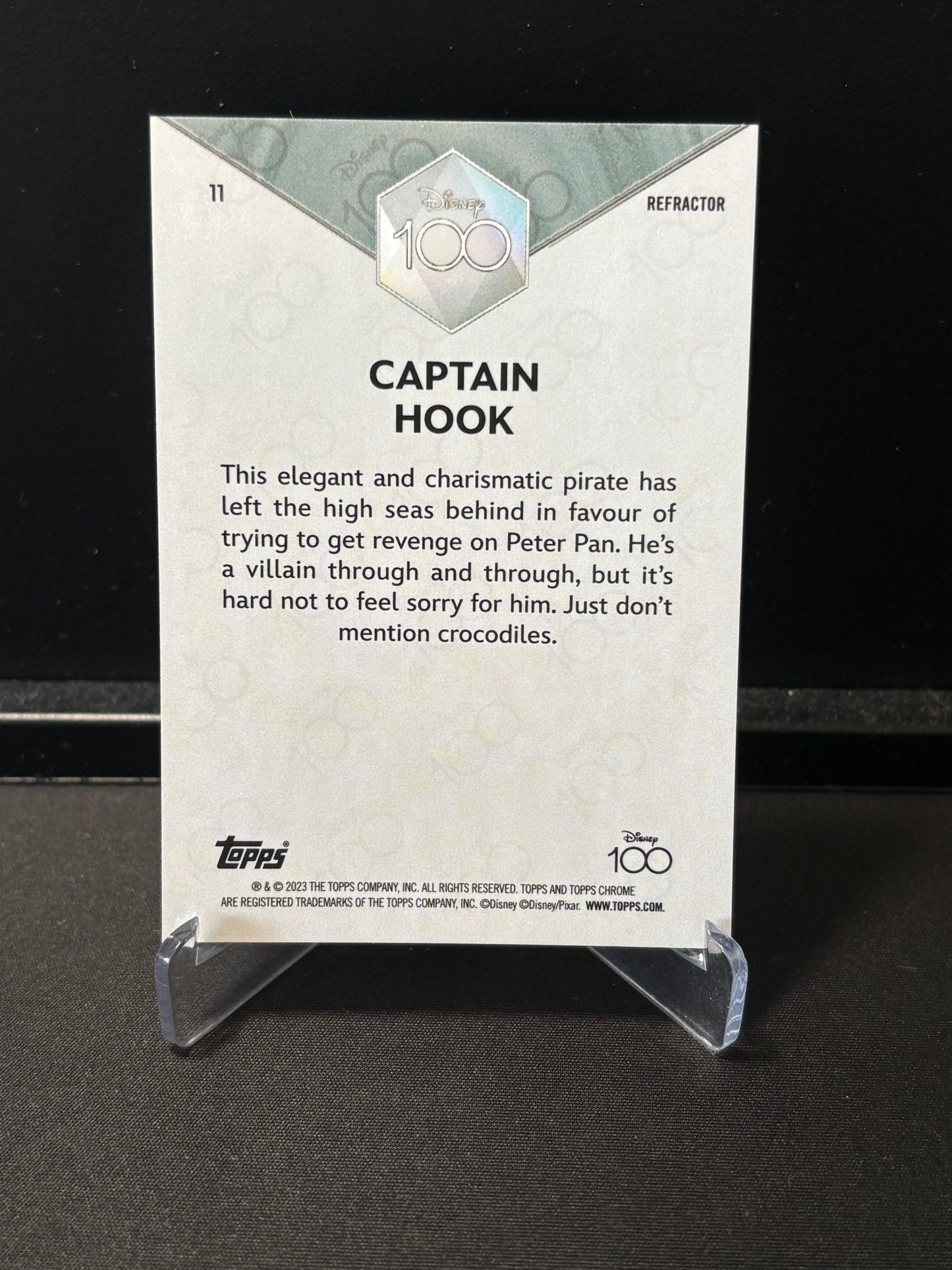 Topps Chrome "Refractor" Captain Hook #11