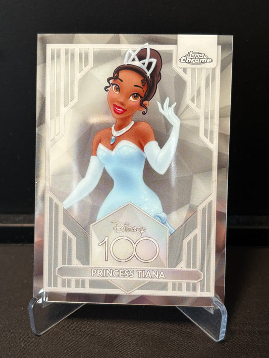 Topps Chrome Disney 100 – Princess Tiana #4 | Carte Base