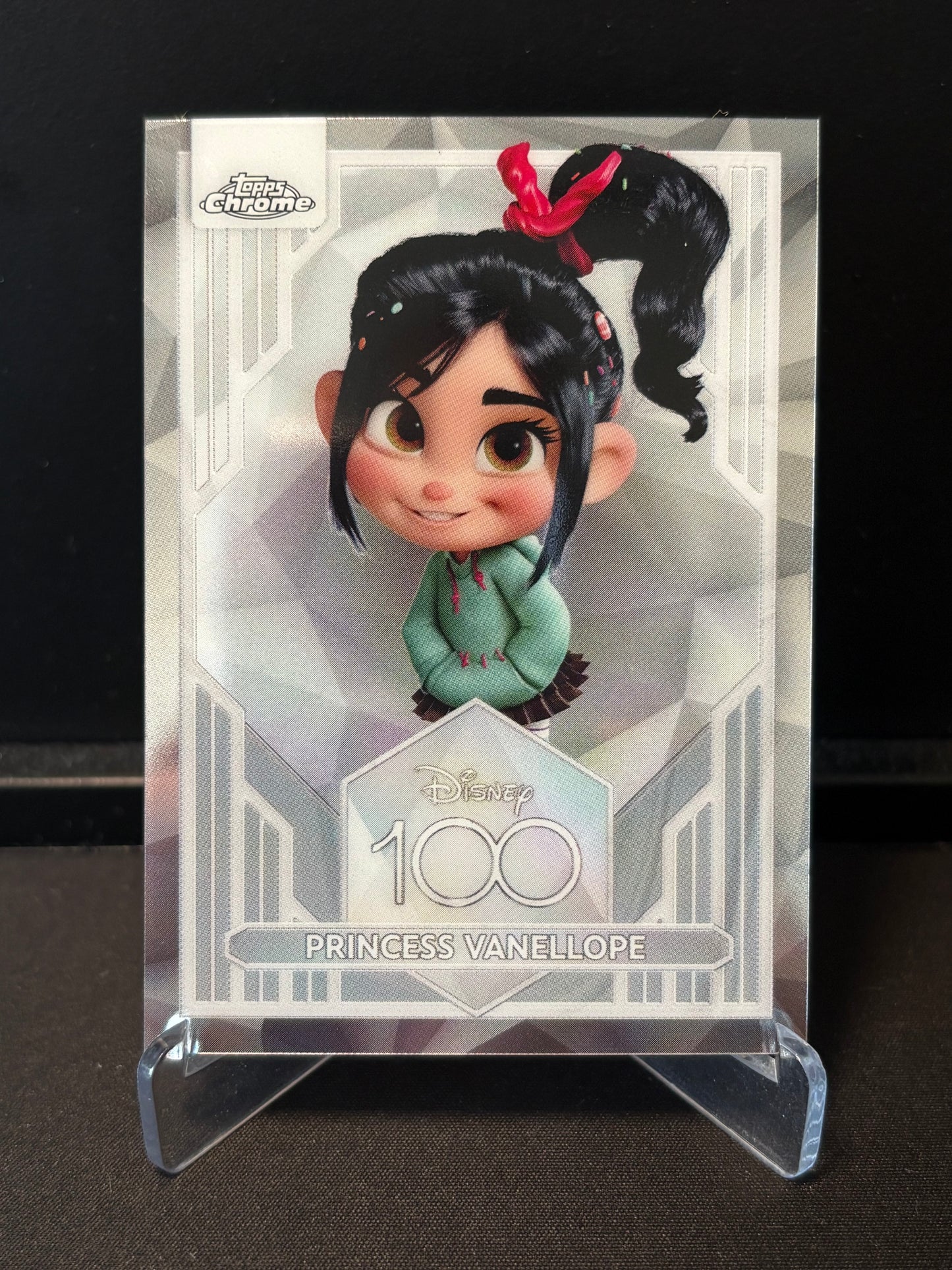 Topps Chrome Disney 100 – Princess Vanellope #21 | Carte Base