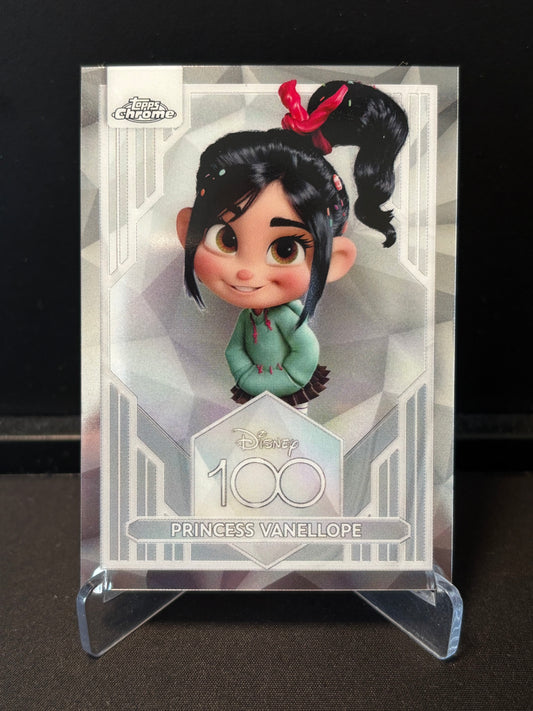 Topps Chrome Disney 100 – Princess Vanellope #21 | Carte Base