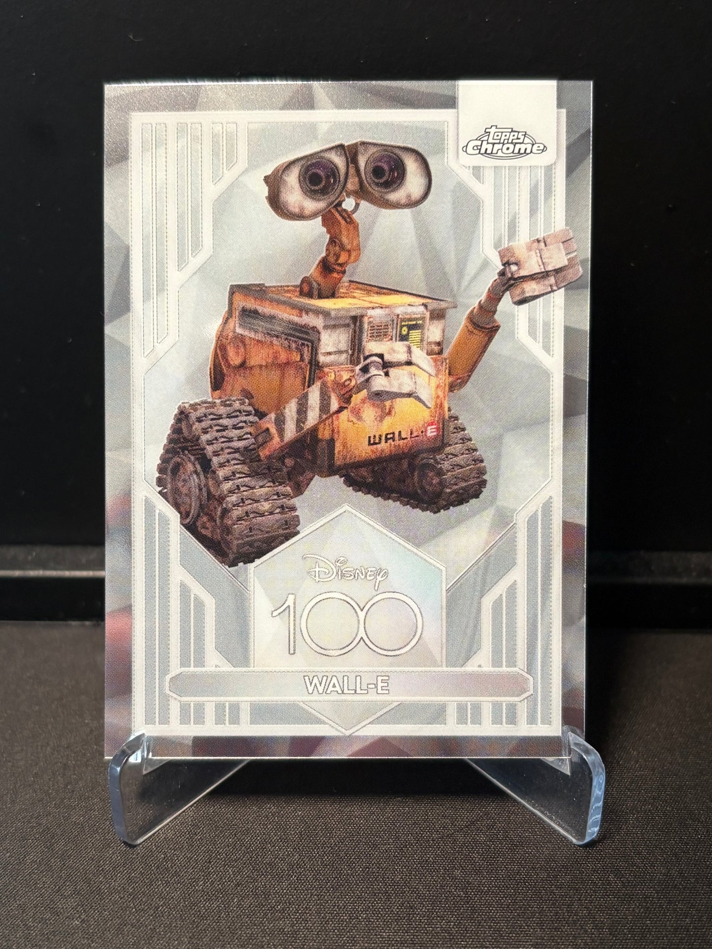 Topps Chrome Disney 100 – WALL·E #36 | Carte Base