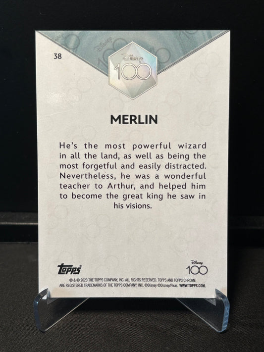Topps Chrome Disney 100 – Merlin #38 | Carte Base