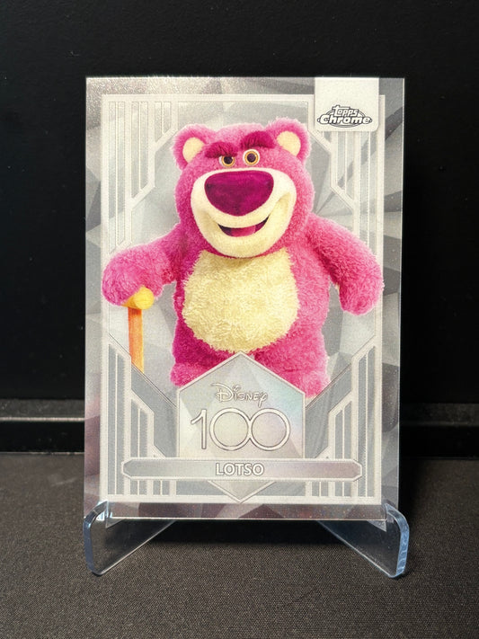Topps Chrome Disney 100 – Lotso #47 | Carte Base