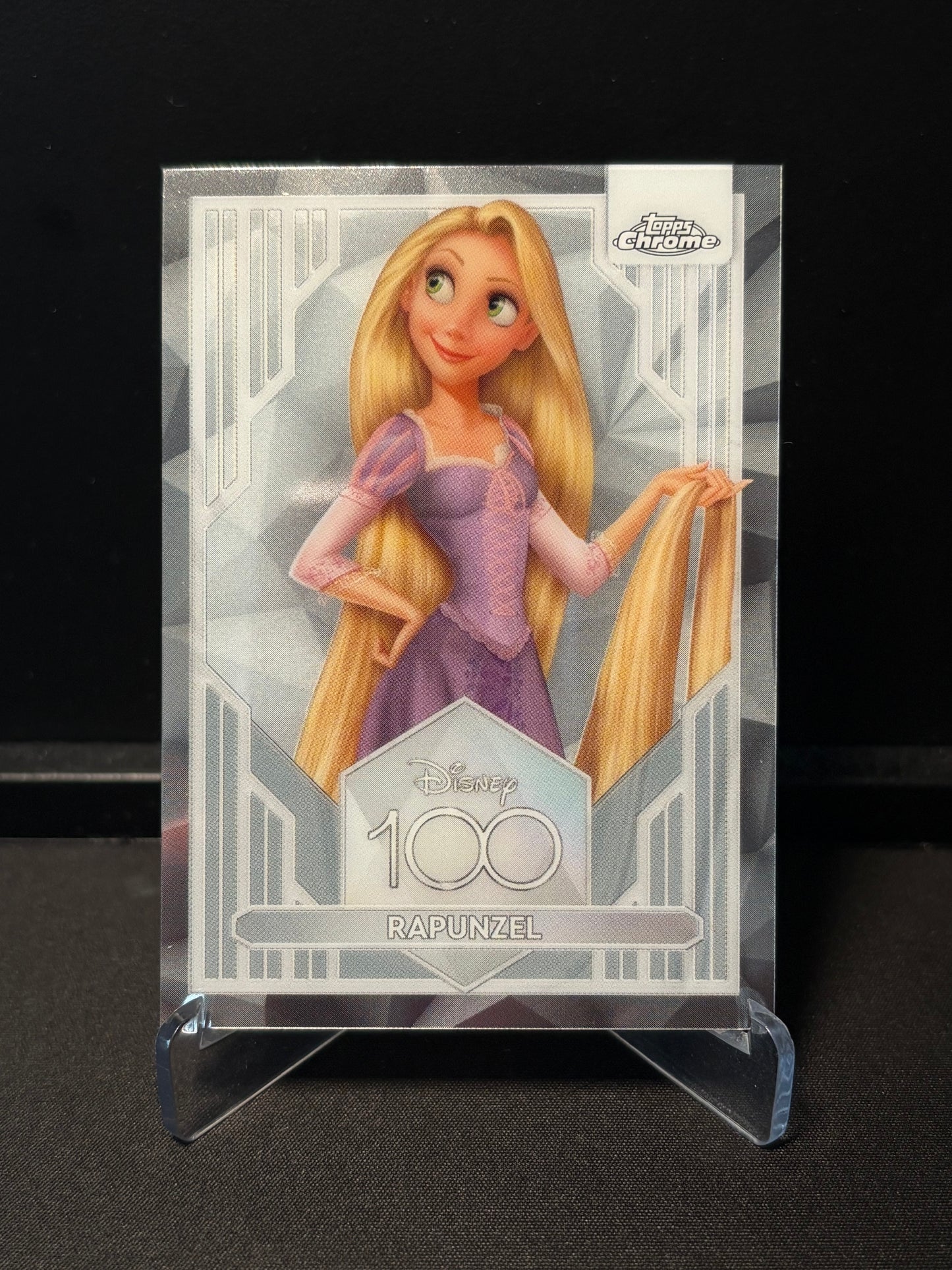 Topps Chrome Disney 100 – Raiponce (Rapunzel) #67 | Carte Base