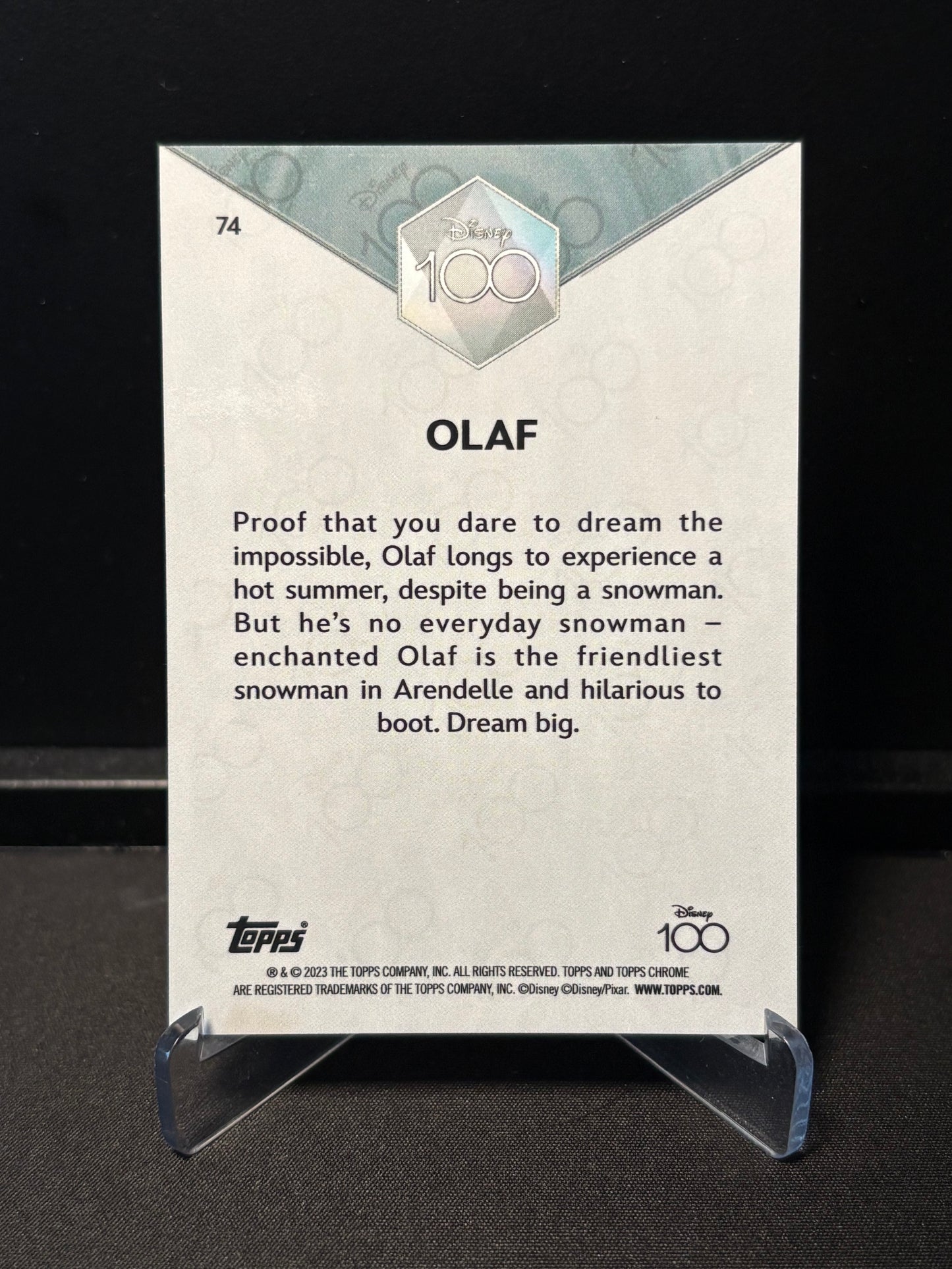 Topps Chrome Disney 100 – Olaf #74 | Carte Base