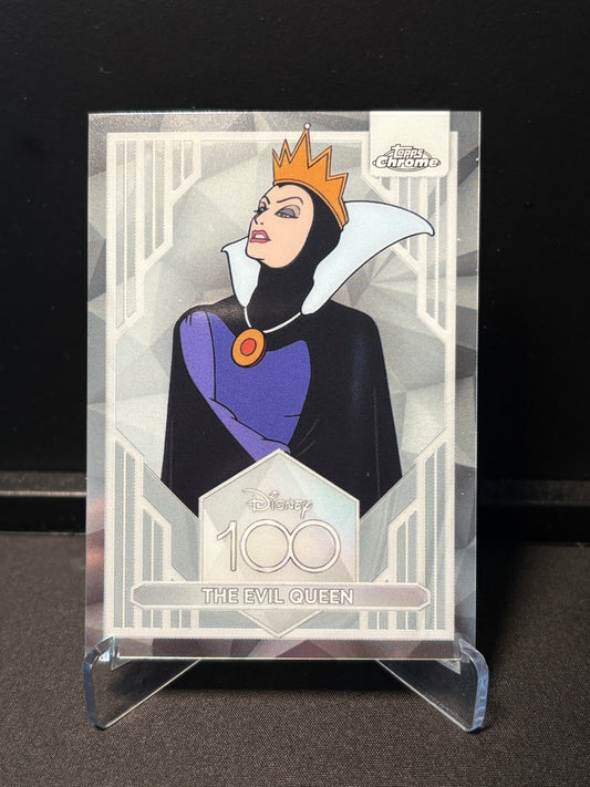 Topps Chrome Disney 100 – The Evil Queen #76 | Carte Base