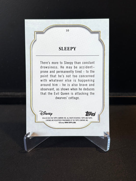 Topps Chrome Disney 2024 – Sleepy #10 | Carte Base