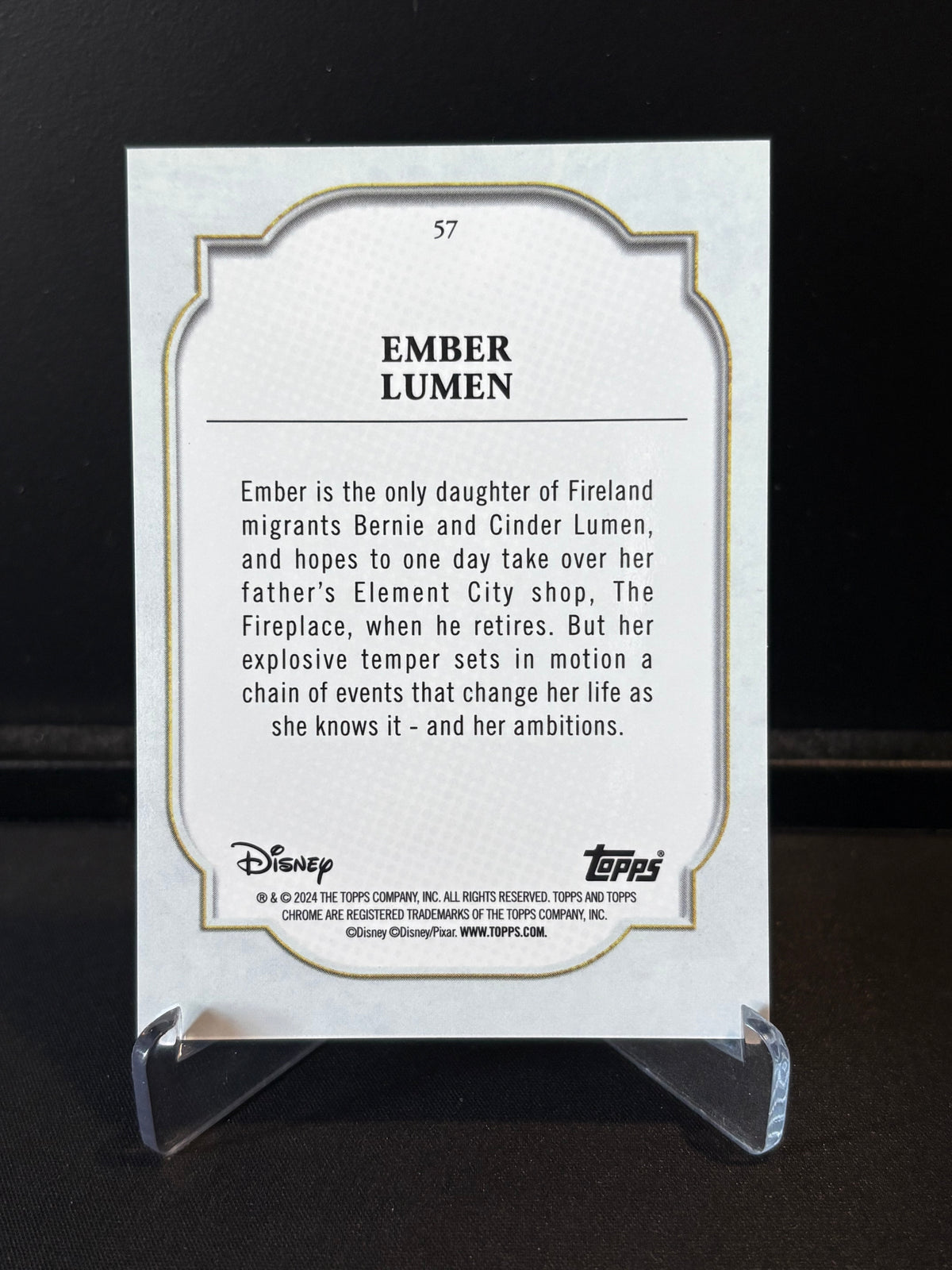 Topps Chrome Disney 2024 – Ember Lumen #57 | Carte Base