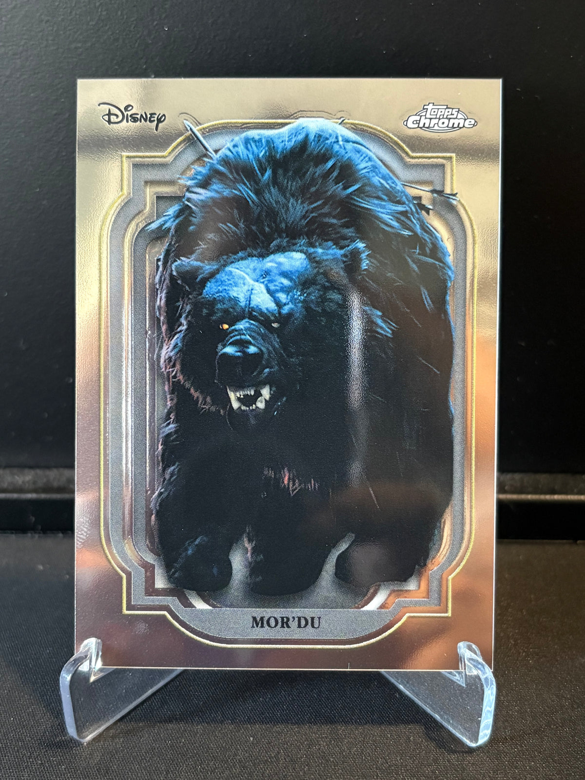 Topps Chrome Disney 2024 – Mor’du #146 | Carte Base