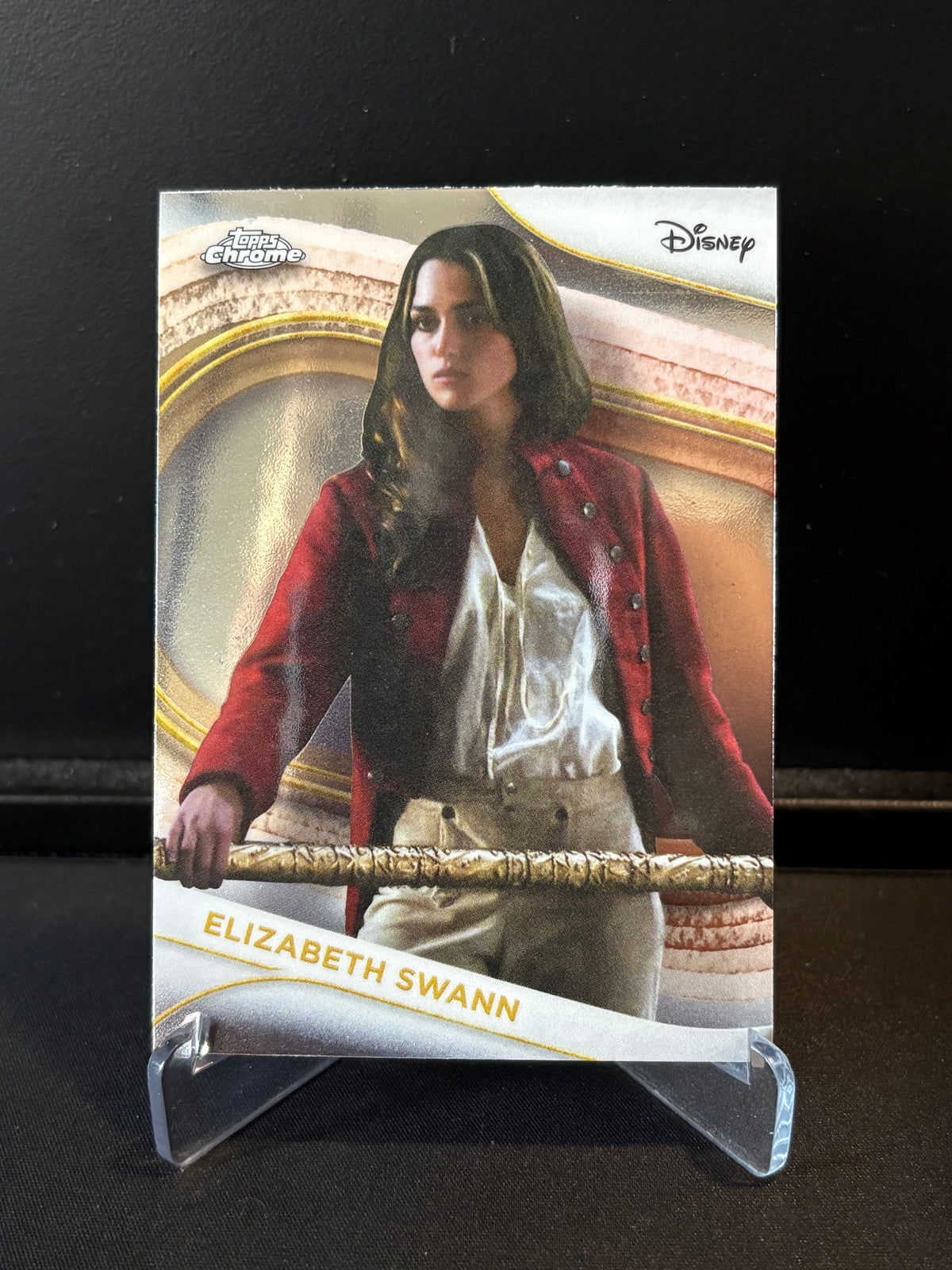 Topps Chrome Disney 2025 – Elizabeth Swann #4 | Carte Base
