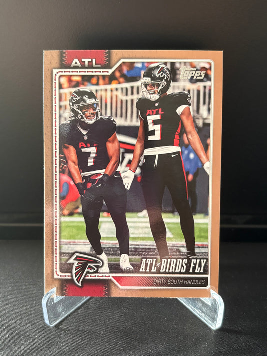 Topps Flagship NFL 2026 – ATL Birds Fly #298 – Gold Border /2026
